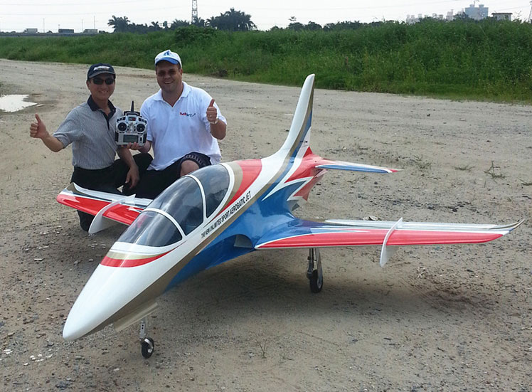 スカイマスターSkymaster AvantiXXL機体画像01