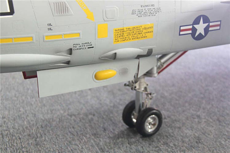 スカイマスターSkymaster F14機体画像08
