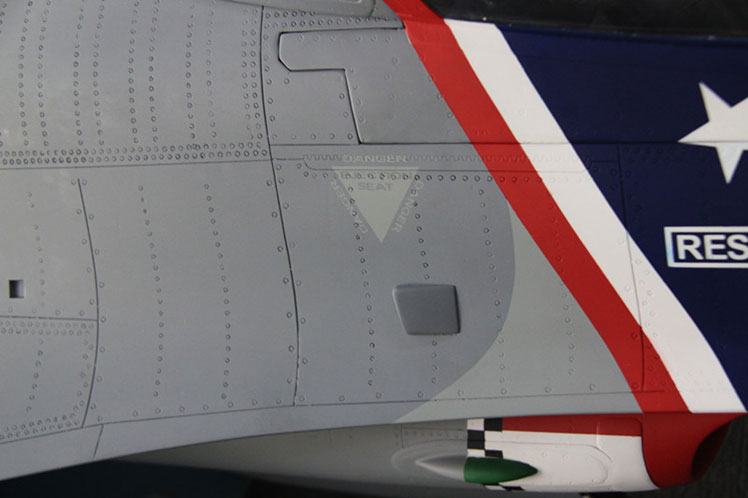 スカイマスターSkymaster F16 1/5機体画像08